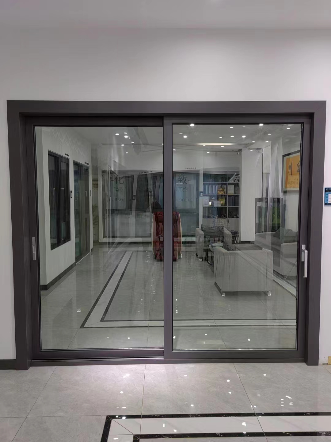 29333d9598852943adfa9e2b513546e